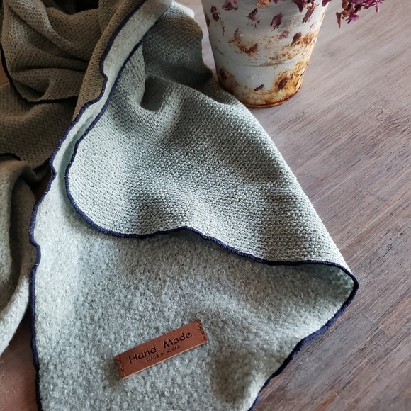 Scarf NEW. Made in Korea. - Picture 6 of 8